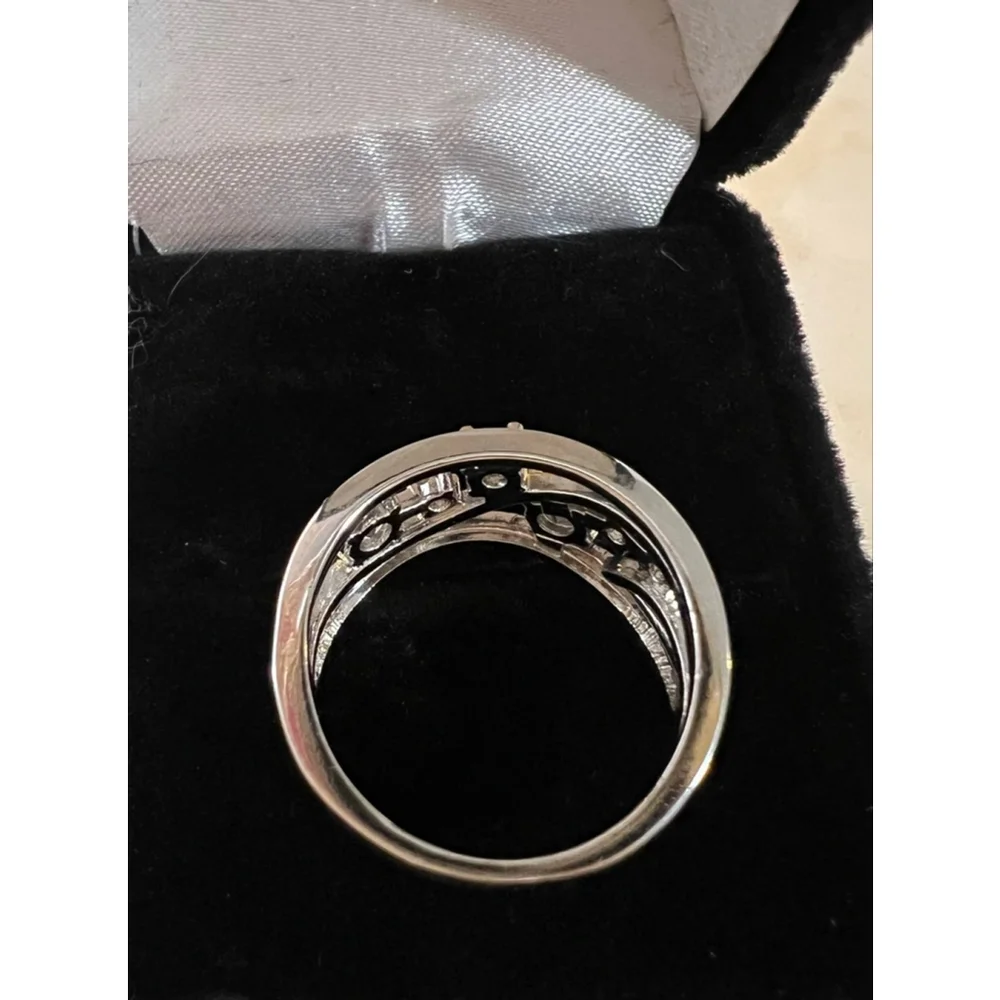 Vine Design 925 Silver With Gold Simulated Diamond Fashion Ring